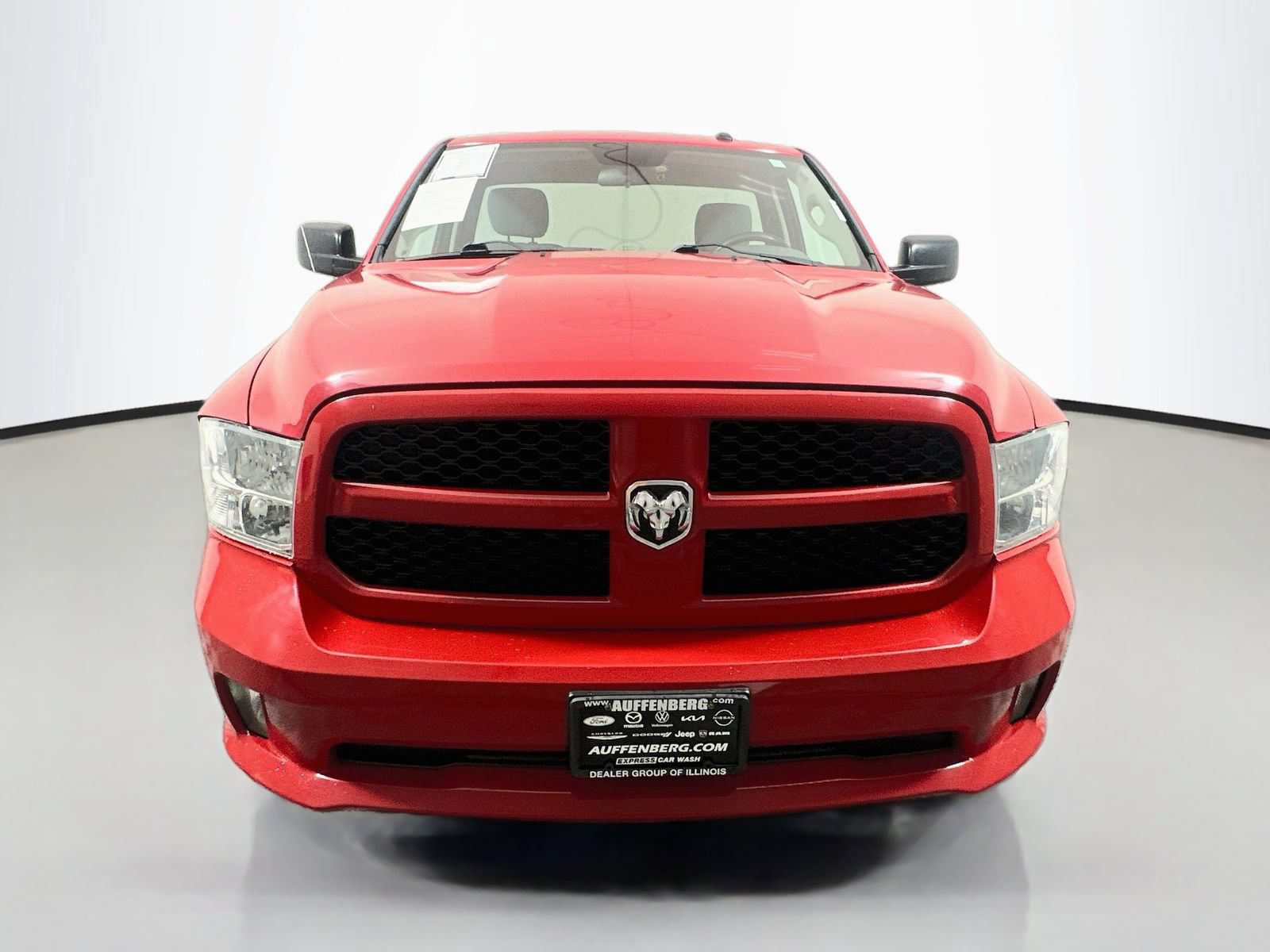 Used 2013 RAM 1500 Express RWD image 2