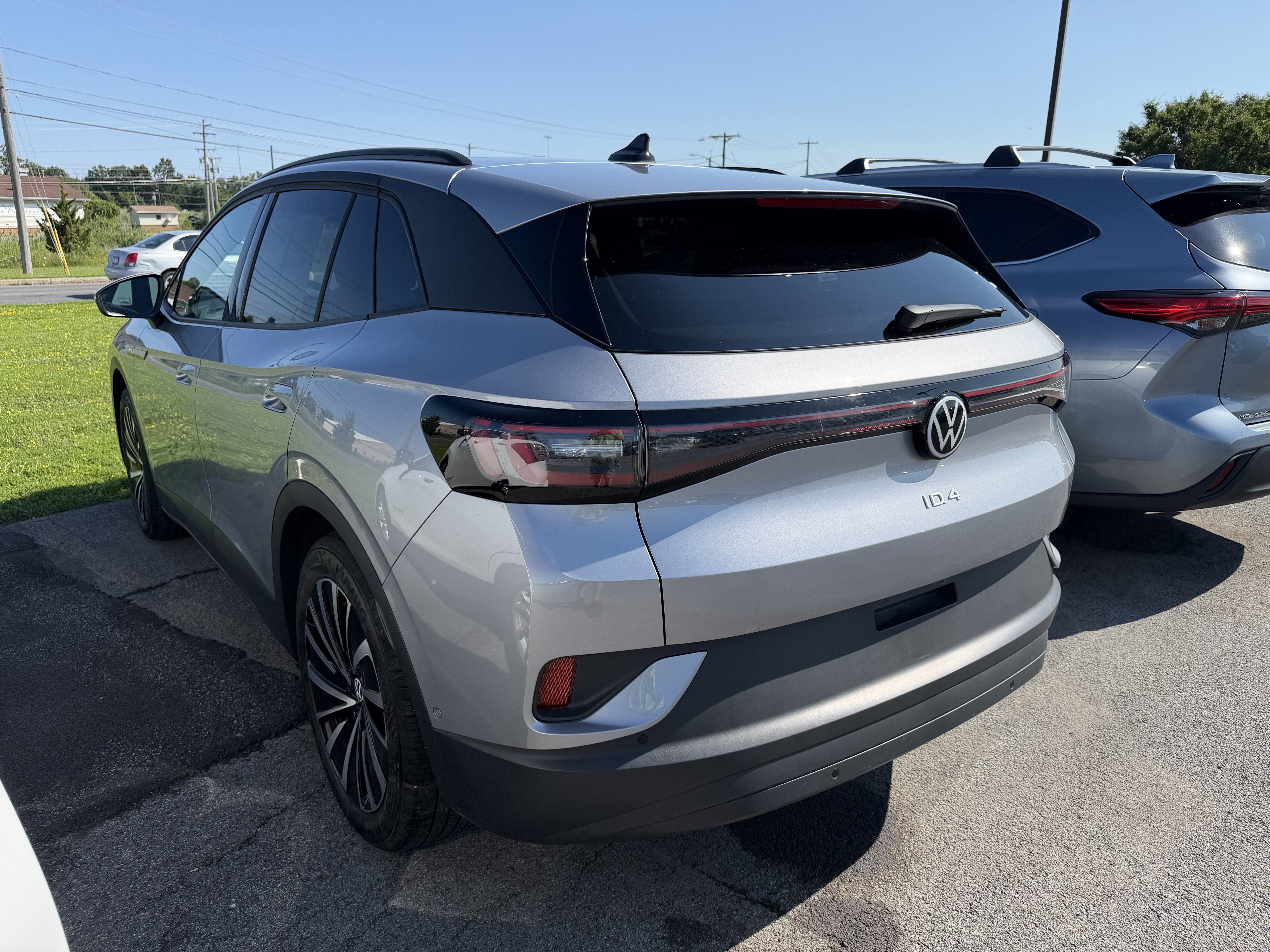 Used 2024 Volkswagen ID.4 S RWD image 5