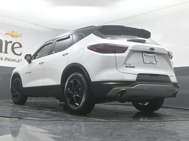 Used 2023 Chevrolet Blazer LT w/ Convenience Package image 5