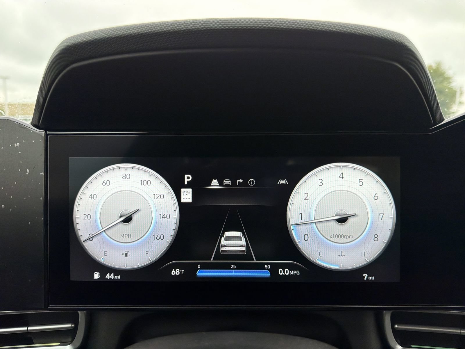 New 2026 Hyundai Elantra Limited FWD image 16