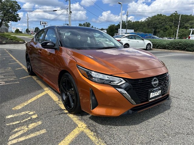 Certified 2024 Nissan Sentra SR w/ SR Premium Package image 2