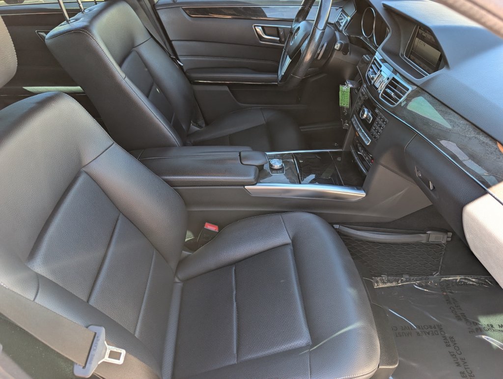 Used 2014 Mercedes-Benz E 350 4MATIC Sedan image 12