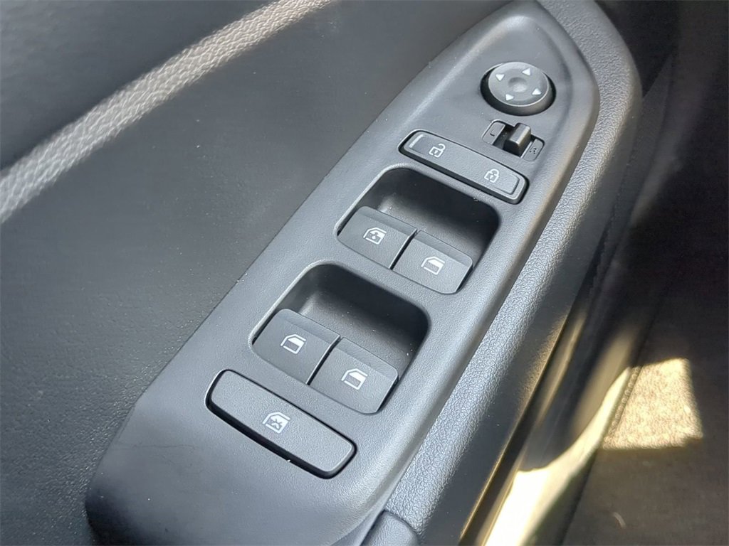 New 2025 Hyundai Venue Limited image 27