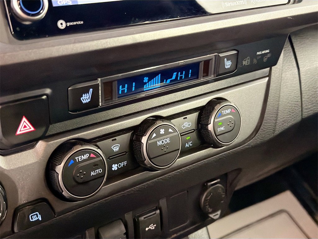 Used 2021 Toyota Tacoma TRD Sport image 15