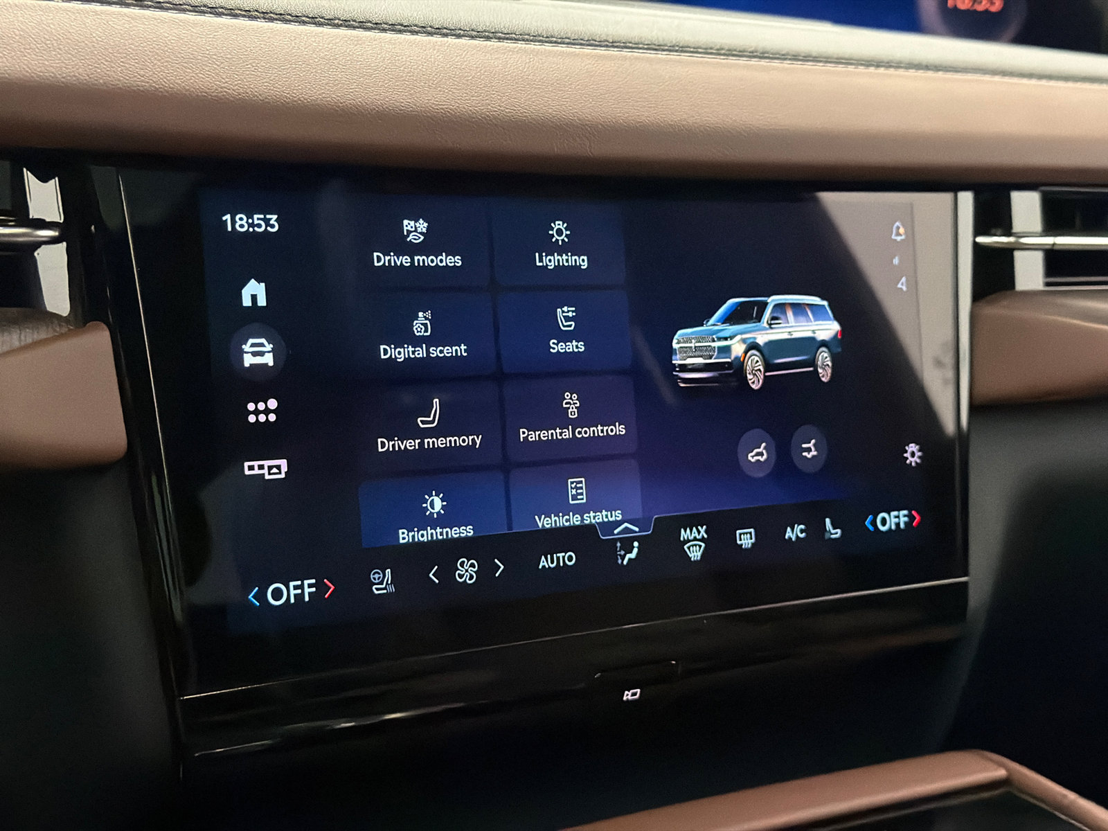 New 2027 Lincoln Navigator Reserve AWD/4WD image 33