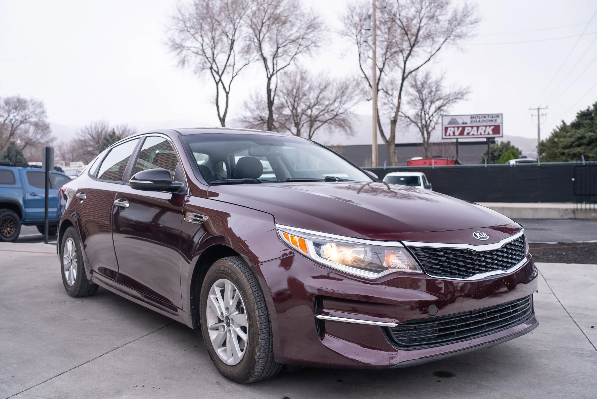 Used 2017 Kia Optima LX image 12