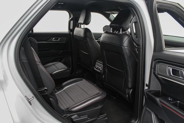 Certified 2026 Ford Explorer ST-Line AWD/4WD image 19