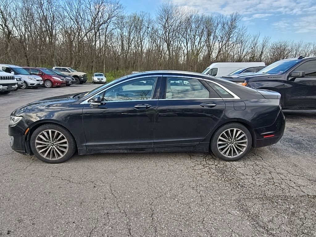 Used 2020 Lincoln MKZ AWD w/ Convenience Package image 3