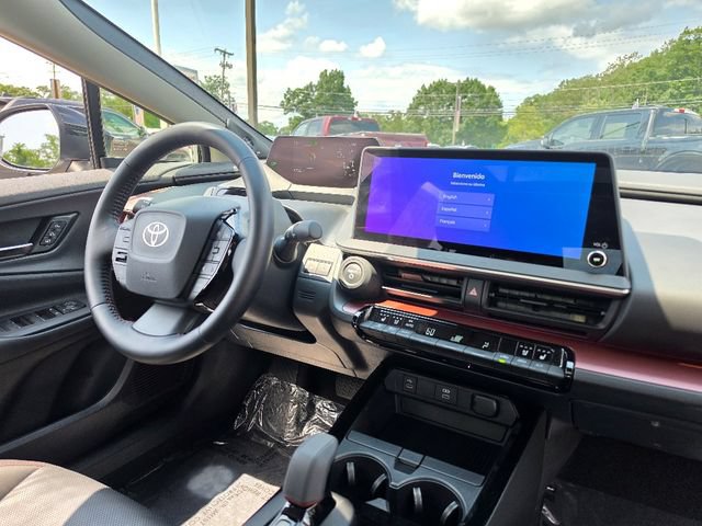 Used 2024 Toyota Prius Prime Premium w/ Advanced Technology Package FWD image 13