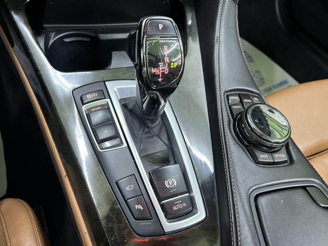 Used 2016 BMW 650i Convertible image 25