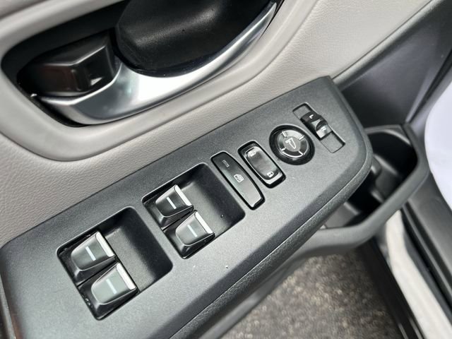 Used 2023 Honda Pilot LX image 17