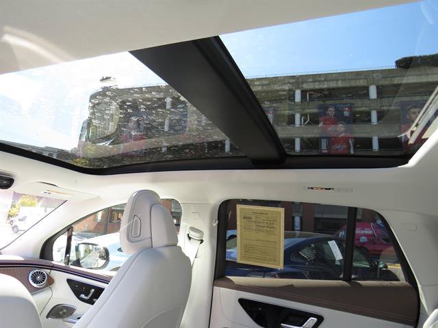 Used 2023 Mercedes-Benz EQE 500 4MATIC SUV image 23