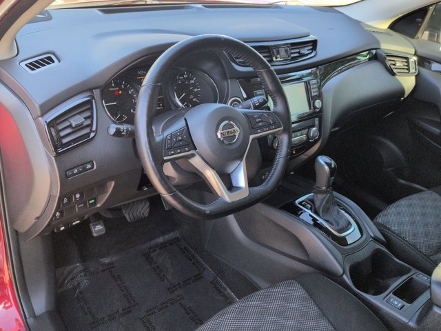 Used 2021 Nissan Rogue Sport SV image 10