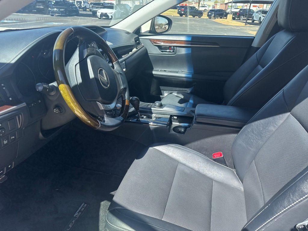 Used 2014 Lexus ES 350 w/ Premium Package image 8