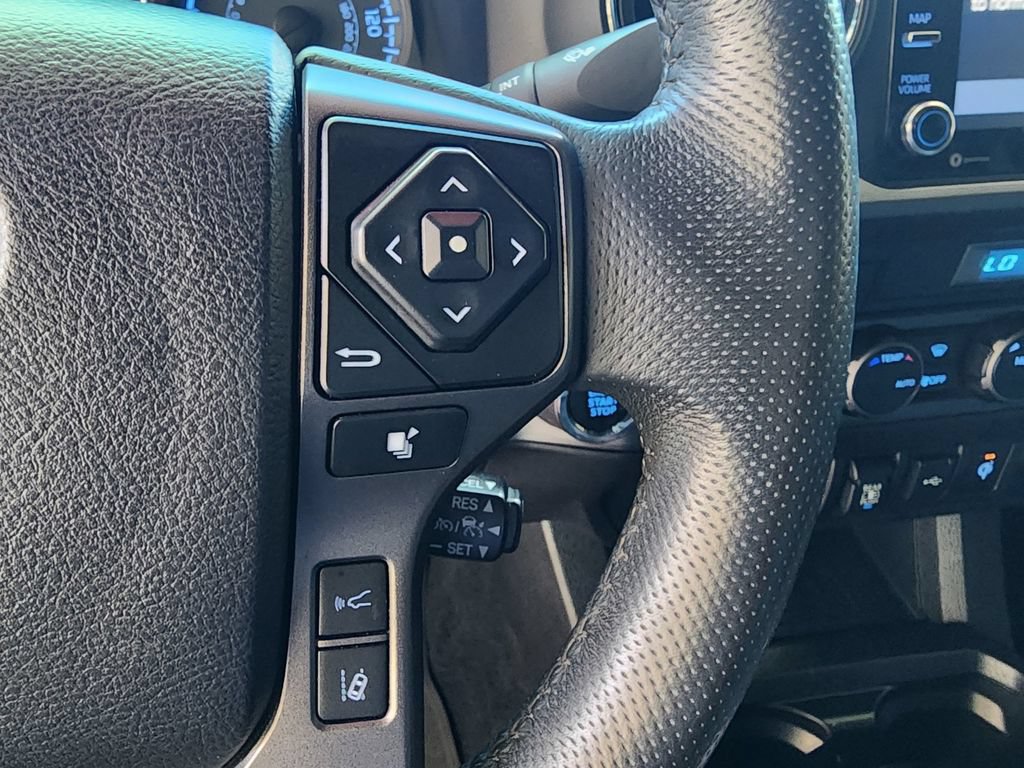 Used 2023 Toyota Tacoma TRD Off-Road w/ Technology Package AWD/4WD image 22