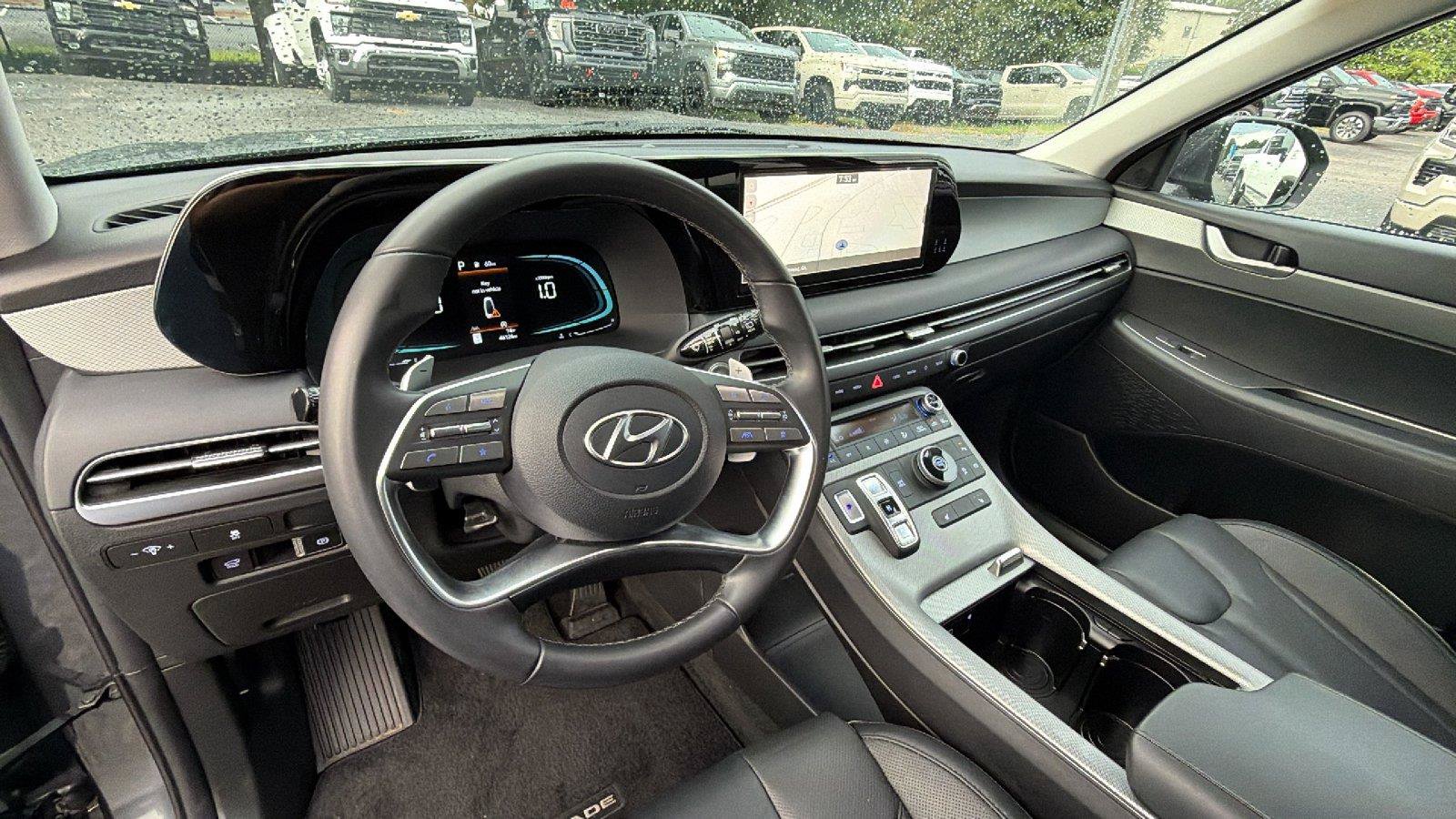 Used 2023 Hyundai Palisade XRT FWD image 4