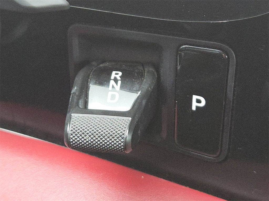 Used 2022 Porsche Taycan 4S image 34