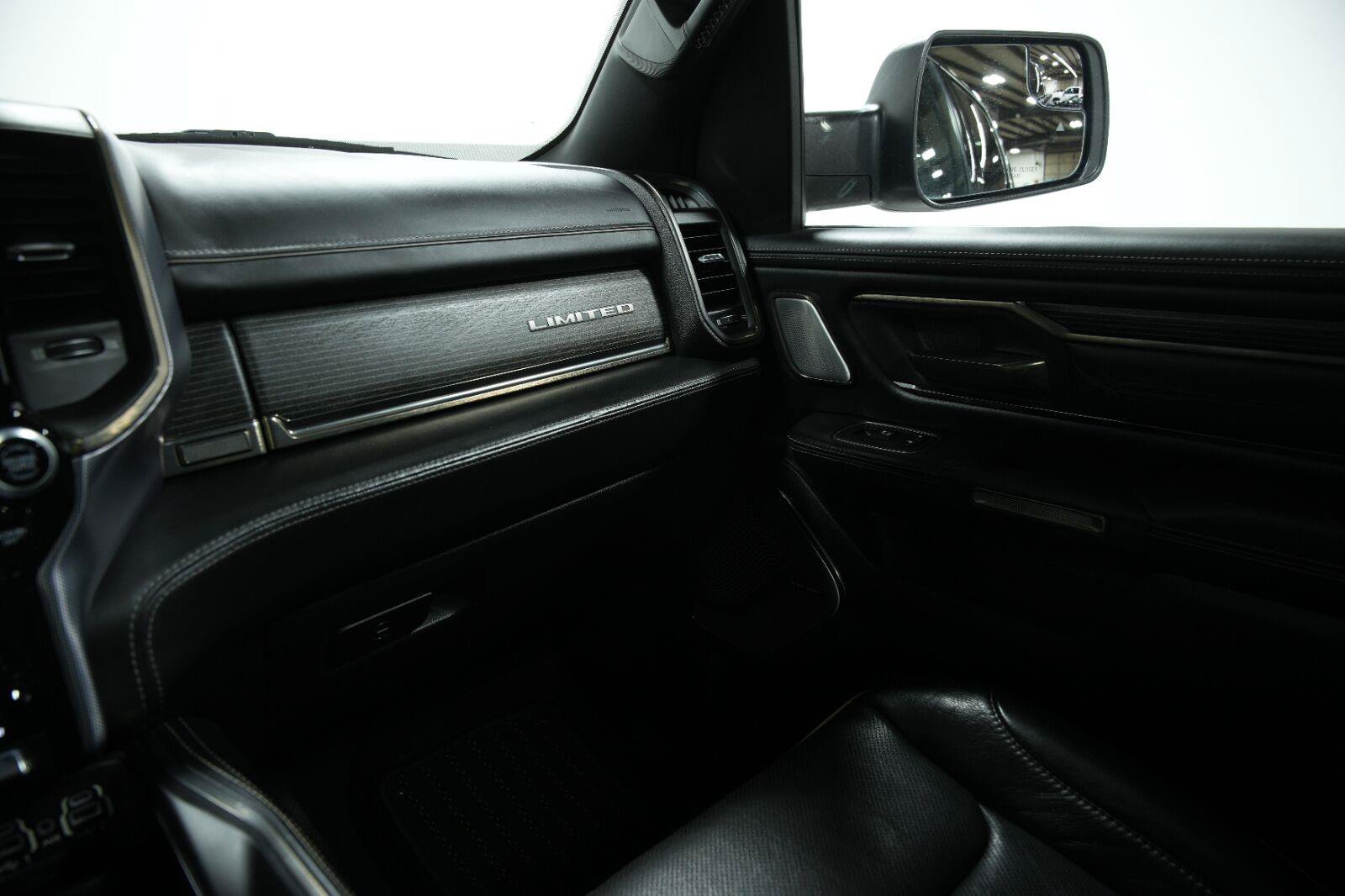 Used 2019 RAM 1500 Limited AWD/4WD image 62