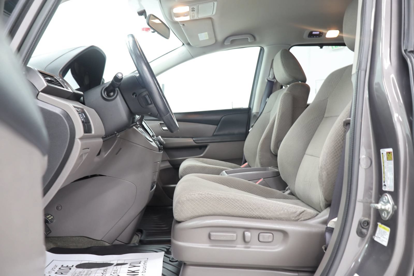 Used 2015 Honda Odyssey EX image 16