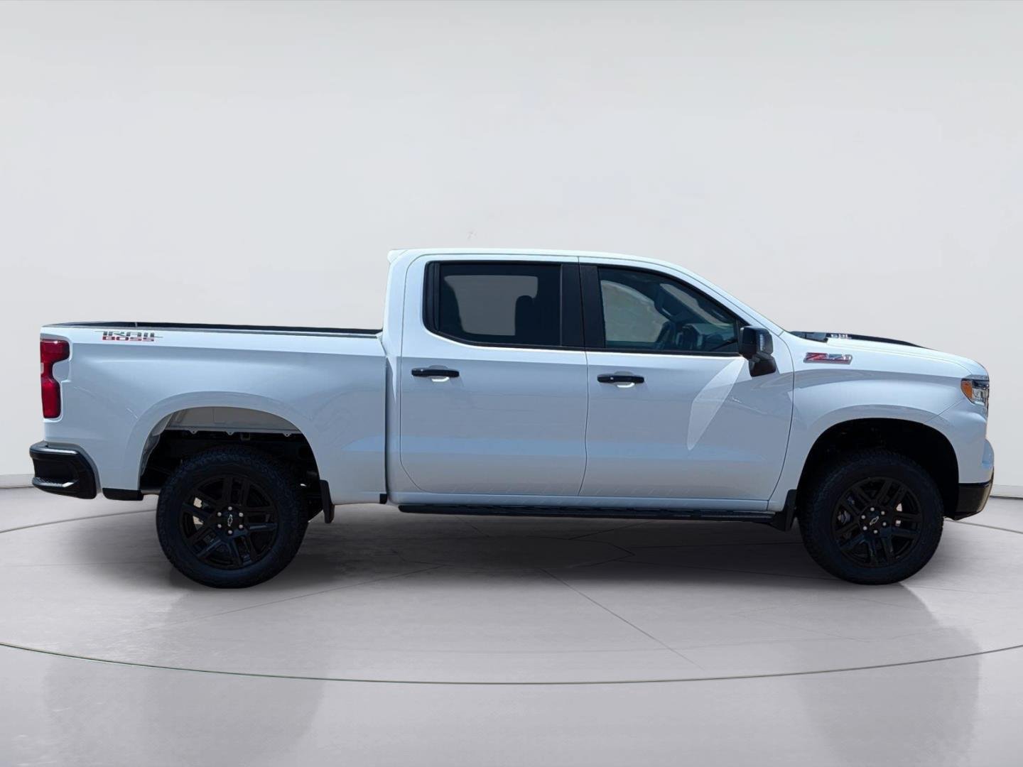 New 2026 Chevrolet Silverado 1500 LT Trail Boss w/ Safety Package AWD/4WD image 4