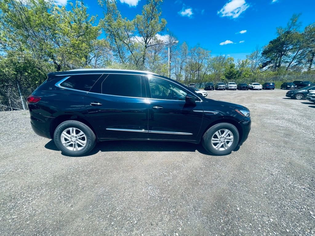 Used 2020 Buick Enclave Essence w/ LPO, Floor Liner Package AWD/4WD image 6