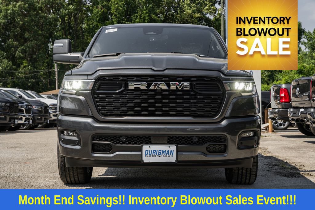 New 2026 RAM 1500 4x4 Crew Cab image 2
