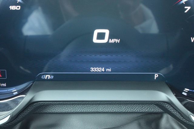 Used 2024 Alfa Romeo Giulia Ti AWD/4WD image 29