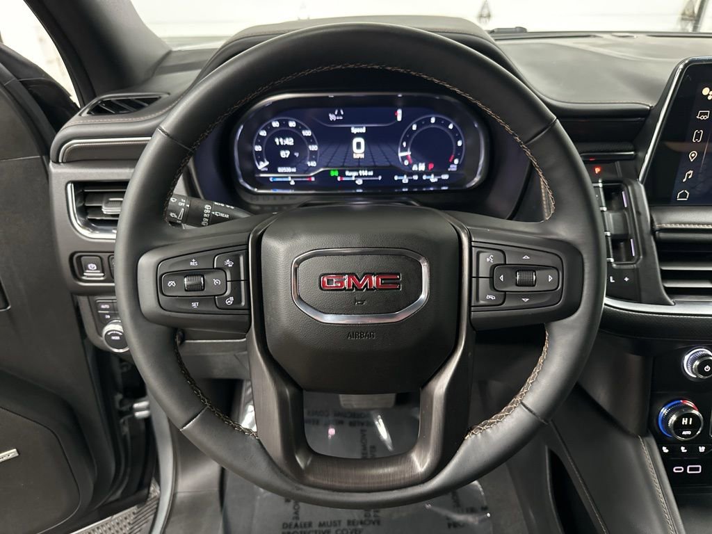 Used 2024 GMC Yukon AT4 w/ Technology Package AWD/4WD image 16
