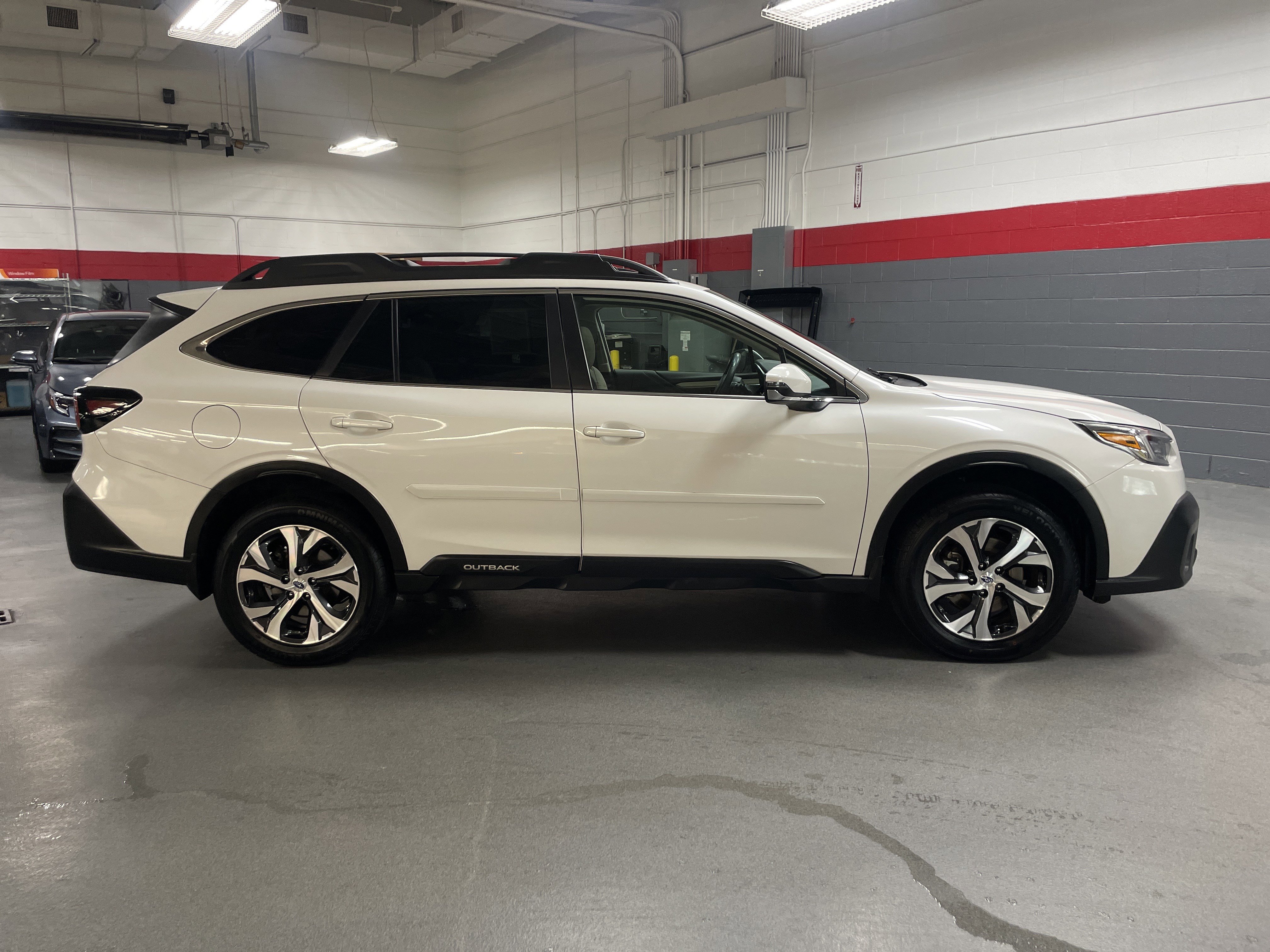 Used 2022 Subaru Outback Limited XT w/ Popular Package #2 image 40