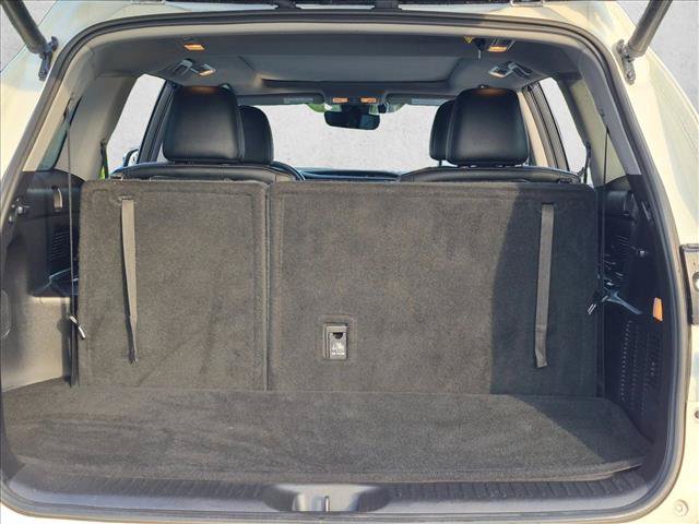 Used 2017 Toyota Highlander Limited Platinum FWD image 5