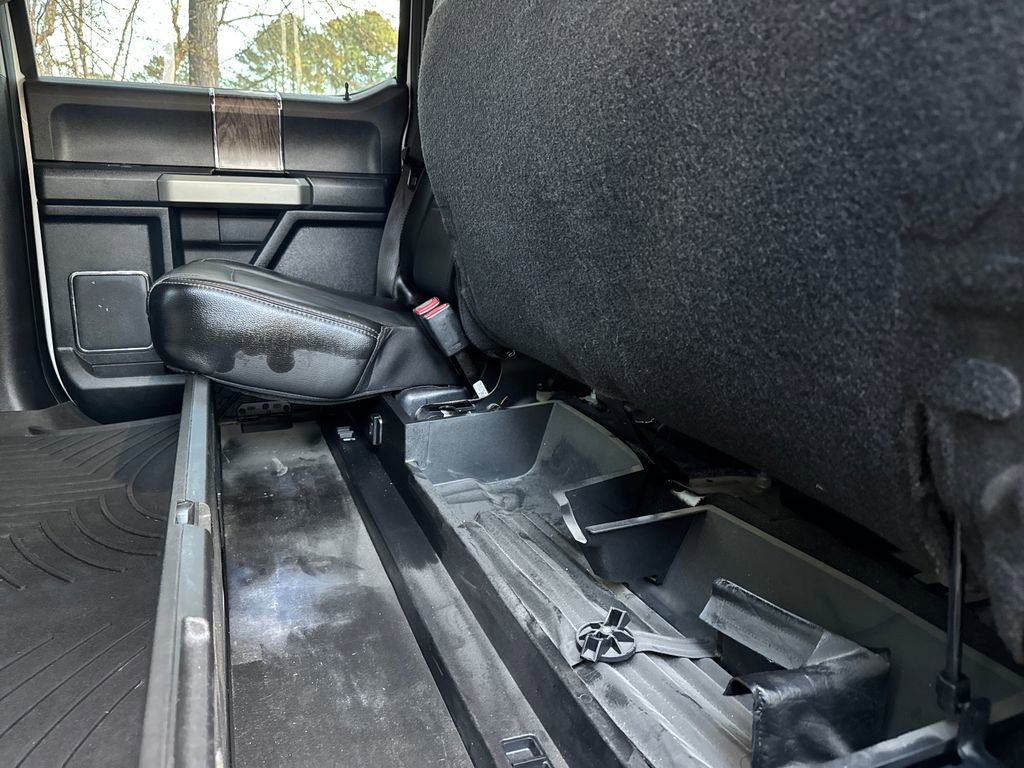 Used 2017 Ford F250 Lariat w/ Lariat Value Package AWD/4WD image 22