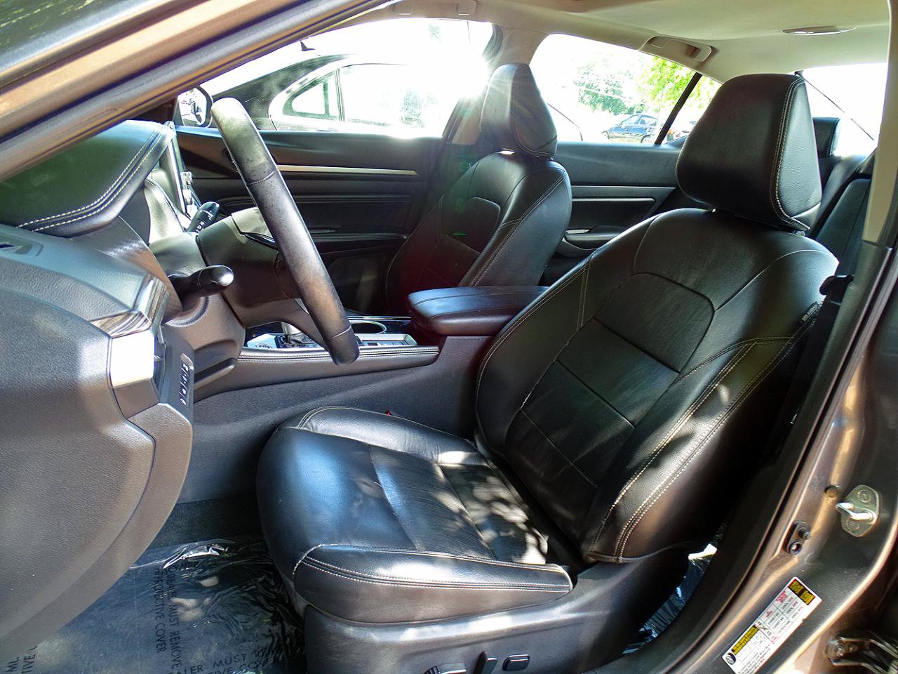 Used 2020 Nissan Altima 2.5 SL FWD image 16