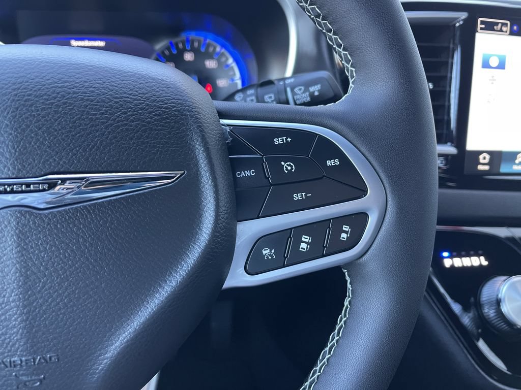 New 2026 Chrysler Voyager LX FWD image 31