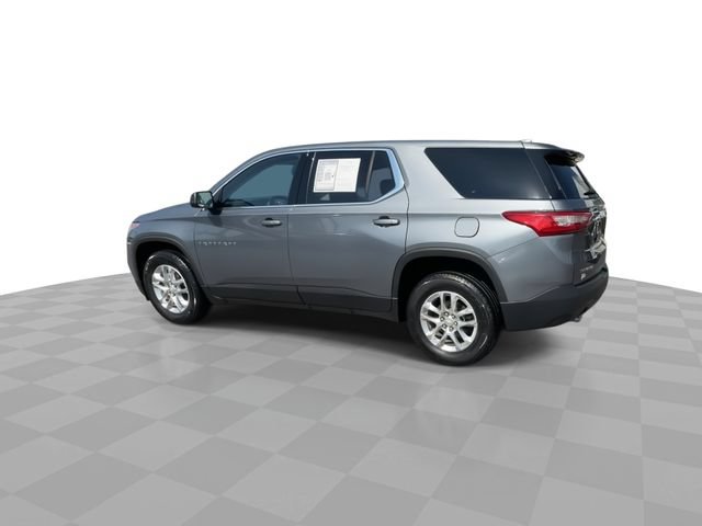 Certified 2021 Chevrolet Traverse LS w/ LPO, Cargo Package AWD/4WD image 5