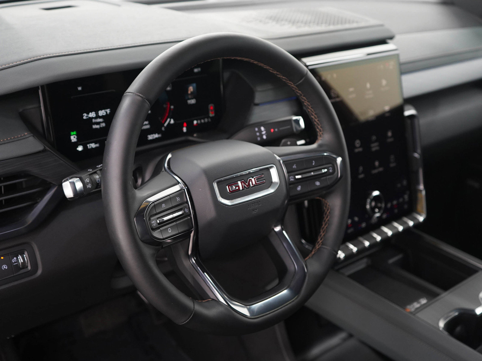 Used 2025 GMC Acadia AT4 w/ LPO, Floor Liner Package AWD/4WD image 22