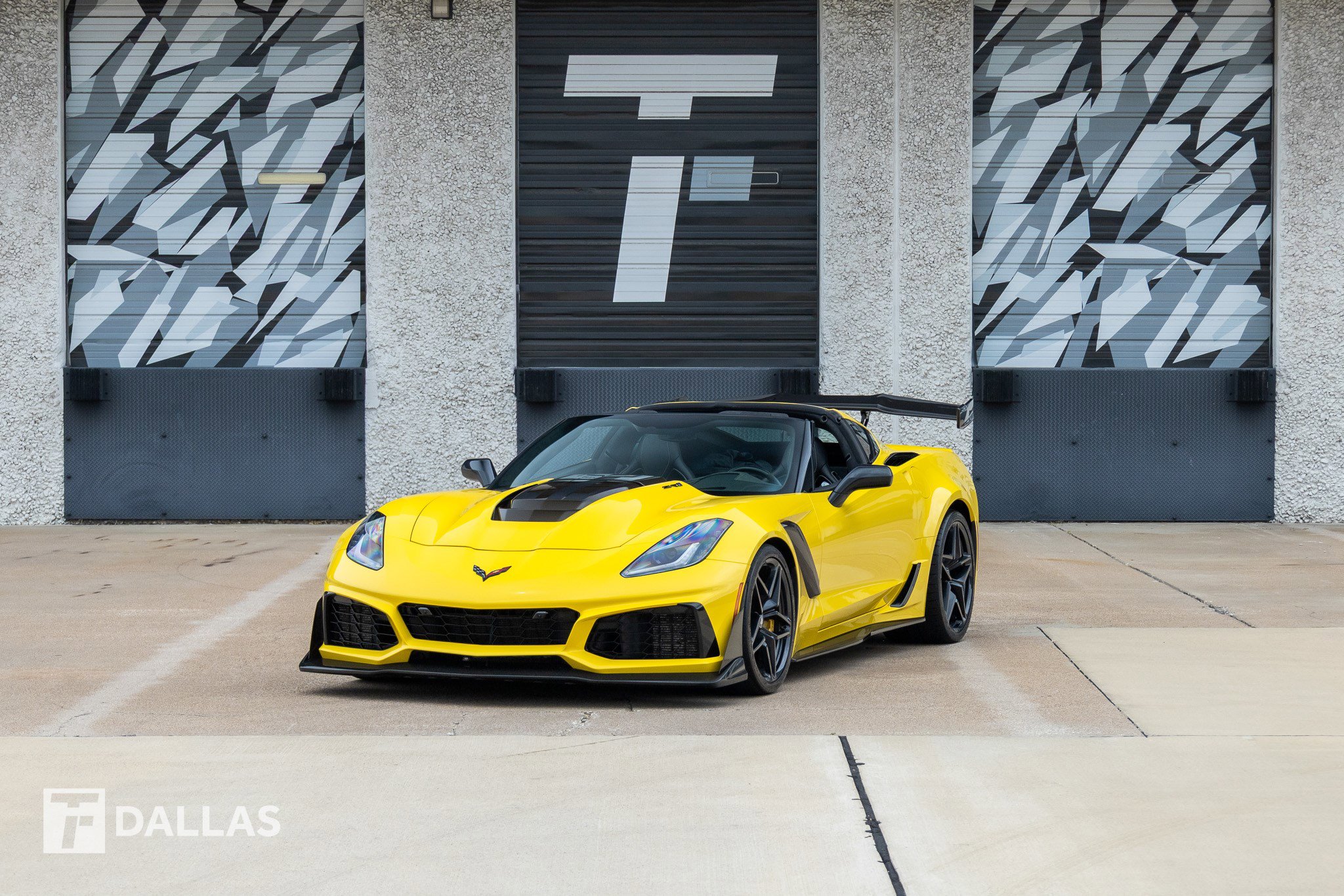 Used 2019 Chevrolet Corvette ZR1 RWD image 5