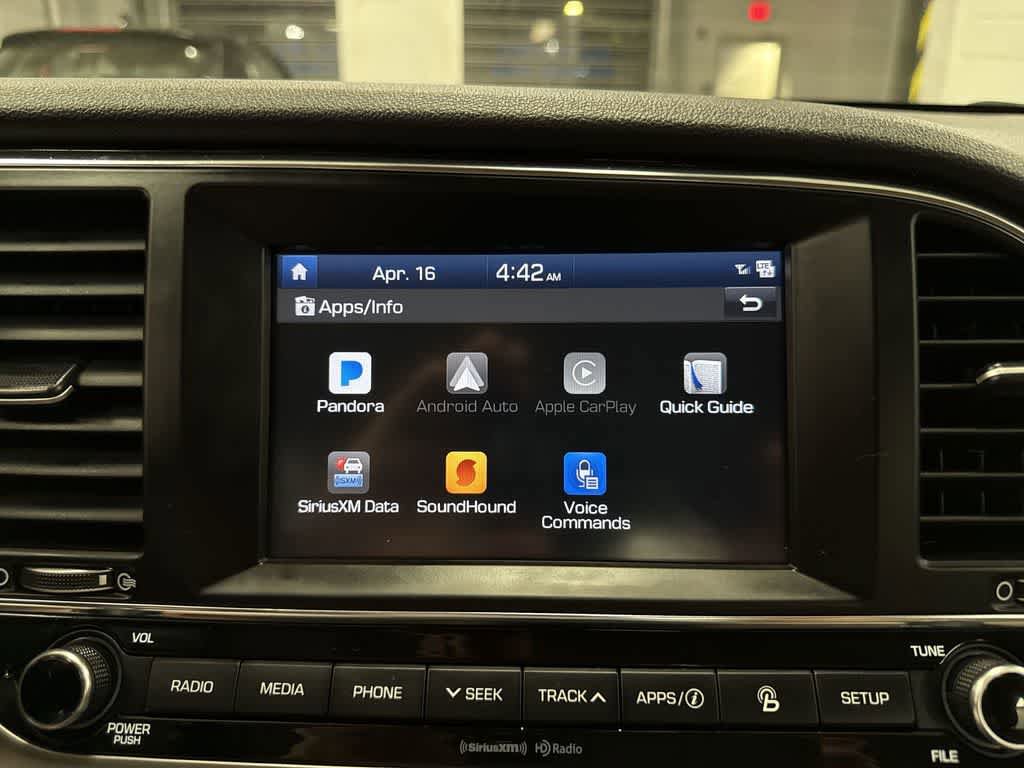 Used 2018 Hyundai Elantra Limited FWD image 19