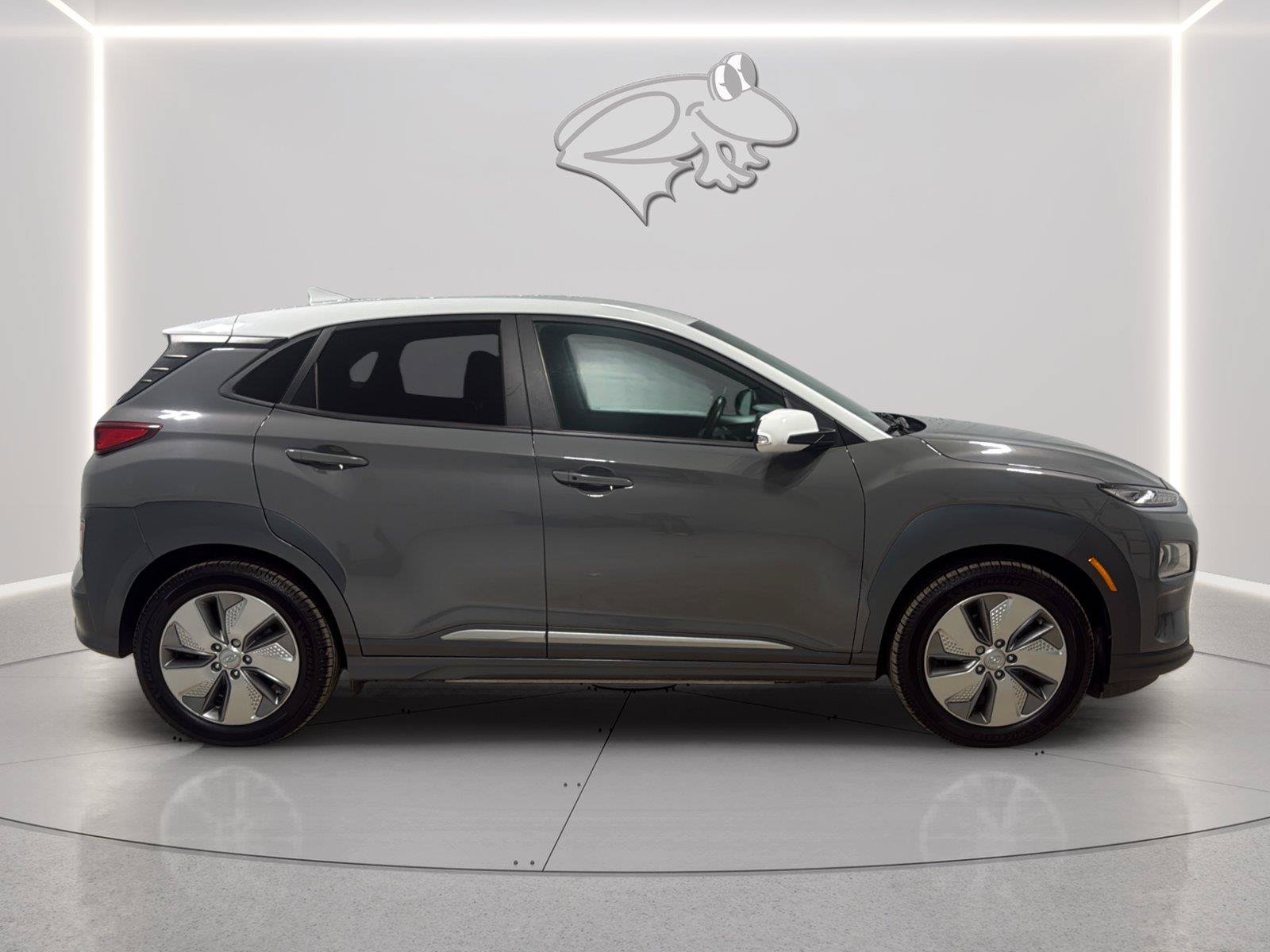 Used 2021 Hyundai Kona SEL FWD image 6