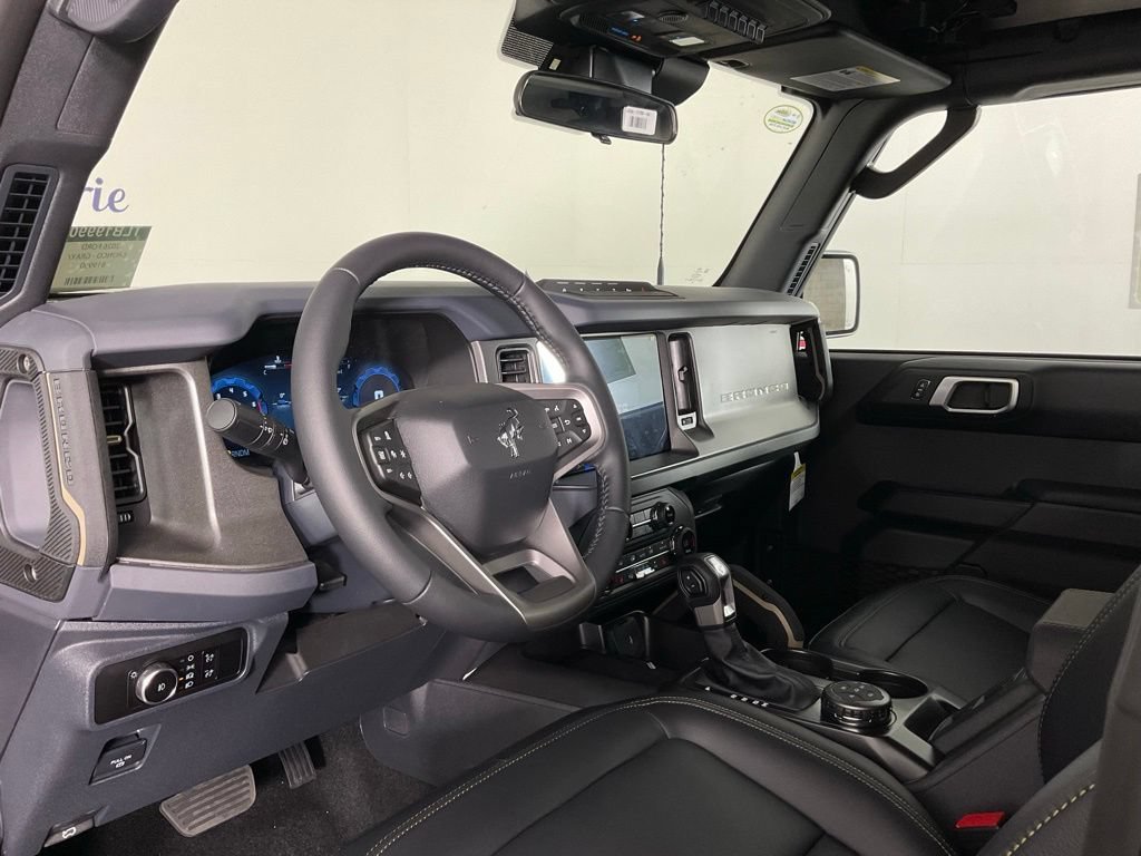 New 2026 Ford Bronco Badlands AWD/4WD image 13
