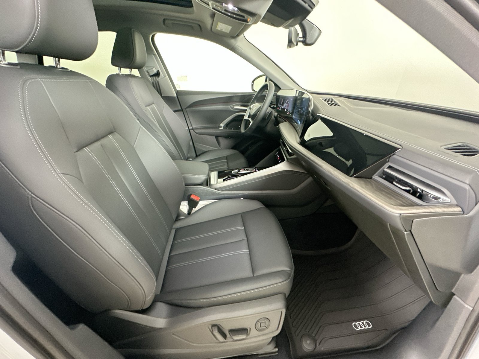 New 2026 Audi Q5 2.0T AWD/4WD image 43