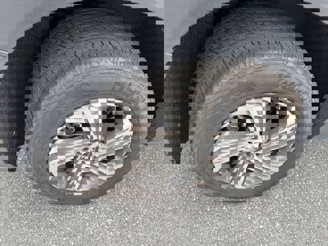 Used 2023 Hyundai Santa Fe SEL image 10