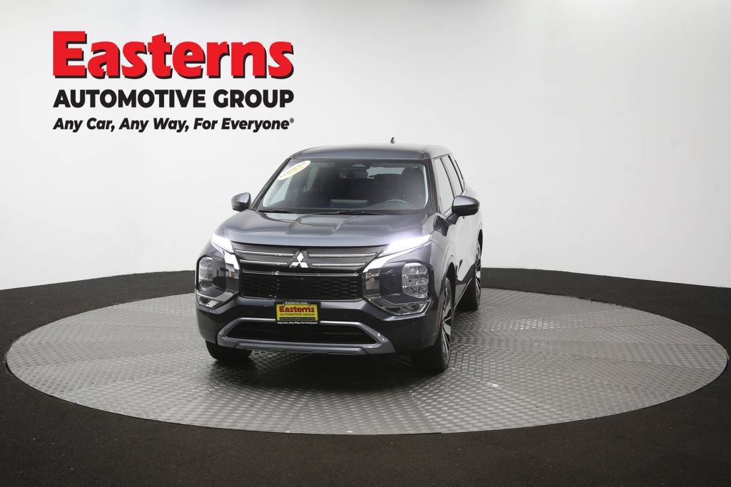 Used 2025 Mitsubishi Outlander SE AWD/4WD image 54
