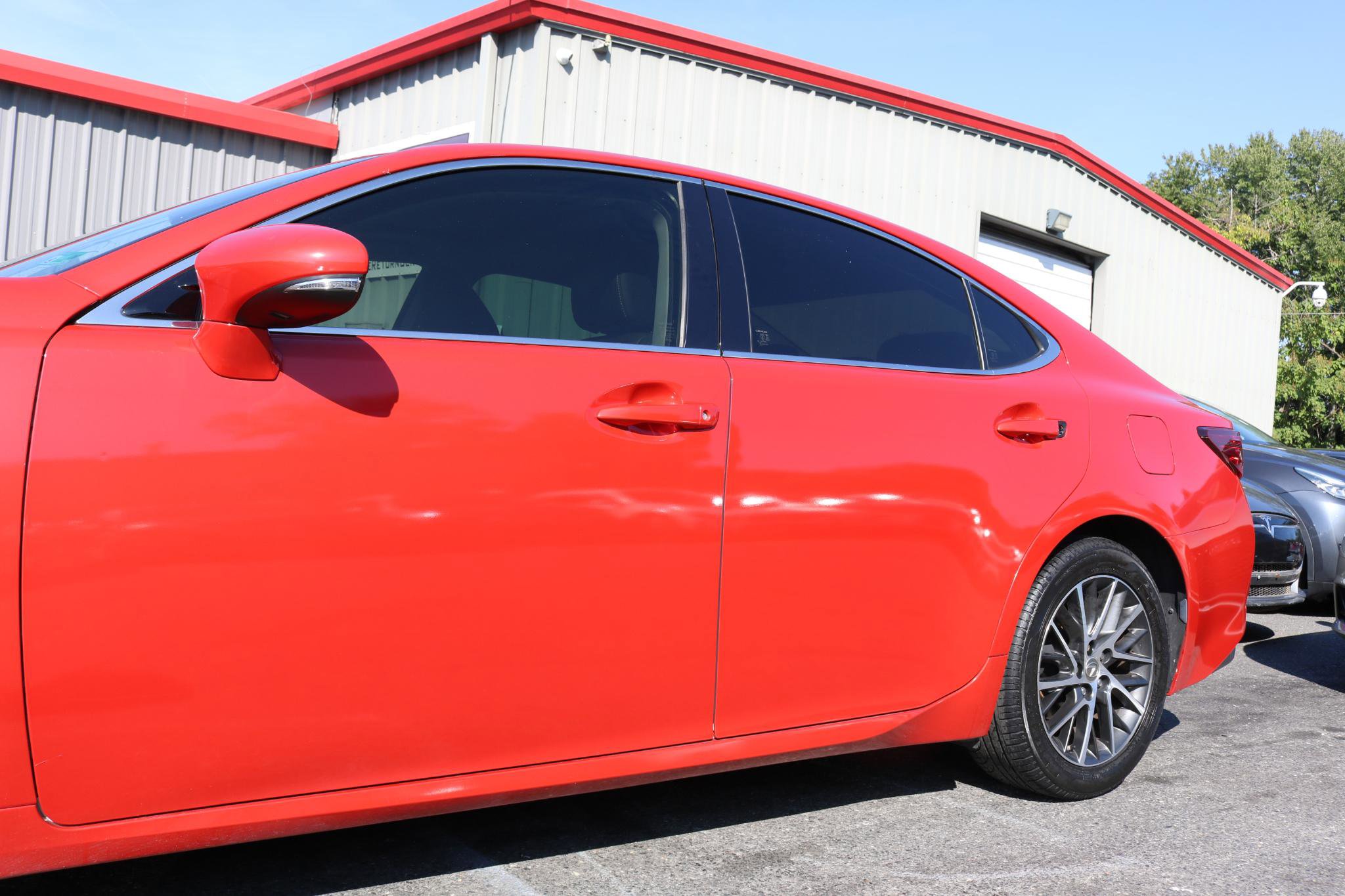 Used 2016 Lexus ES 350 w/ Luxury Package w/Wood Trim image 8