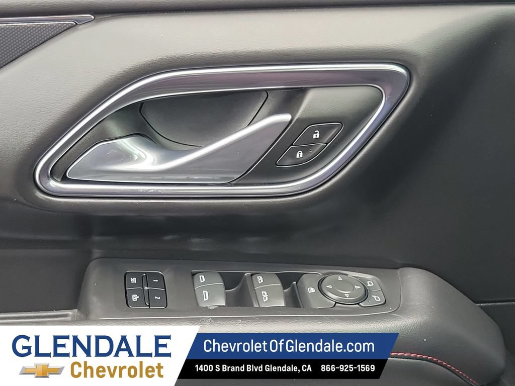 Used 2024 Chevrolet Suburban RST RWD image 30