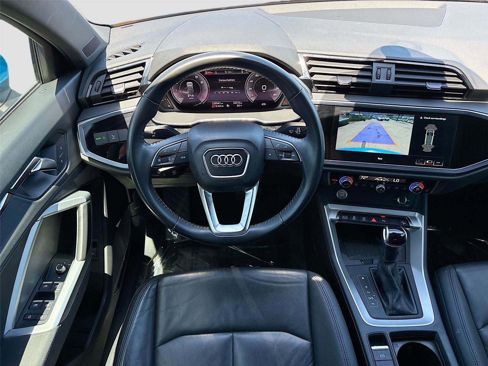 Used 2020 Audi Q3 2.0T Premium Plus w/ Premium Plus Package AWD/4WD image 23