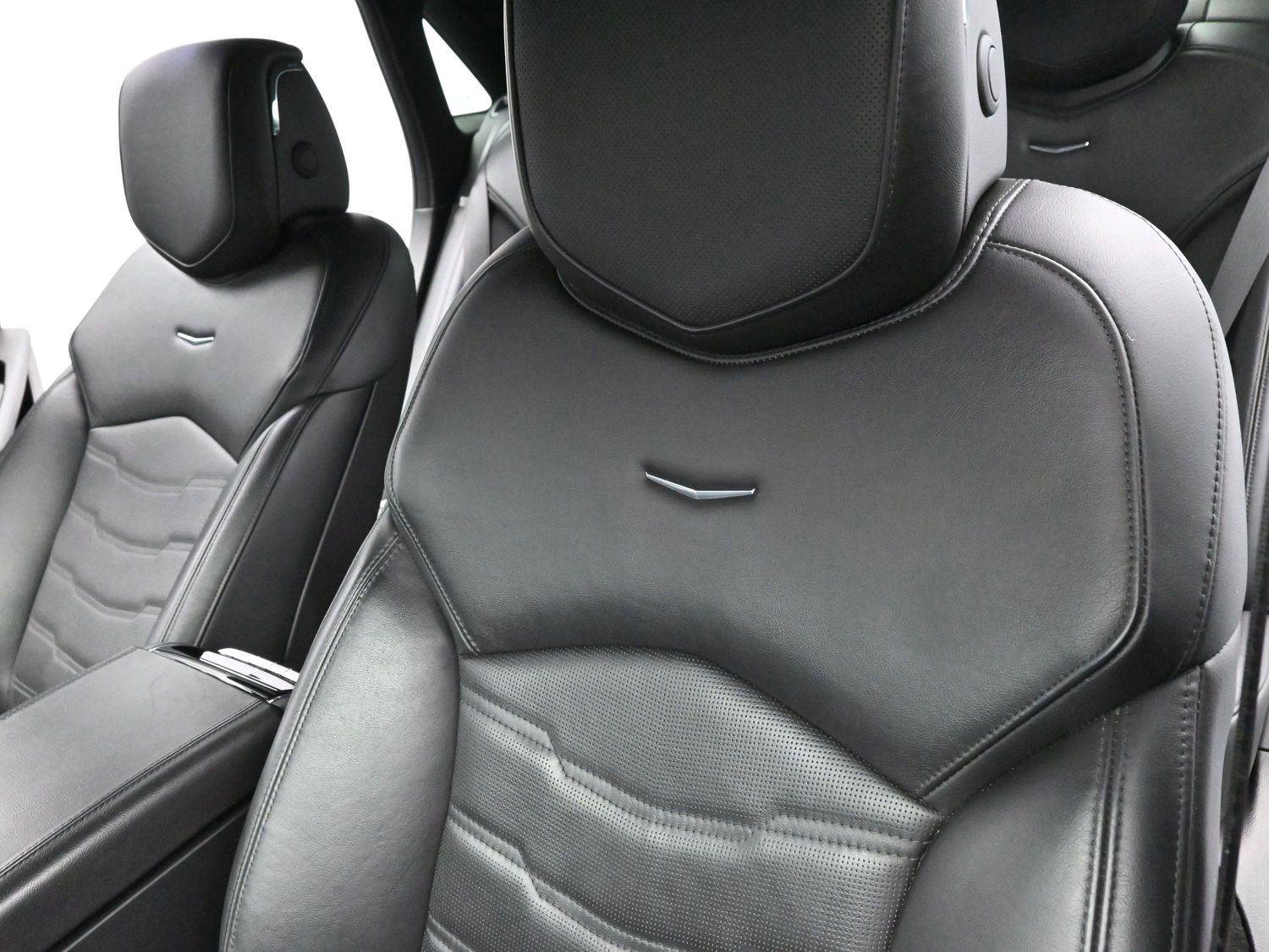 Used 2019 Cadillac CT6 V w/ Driver Assist Package image 15