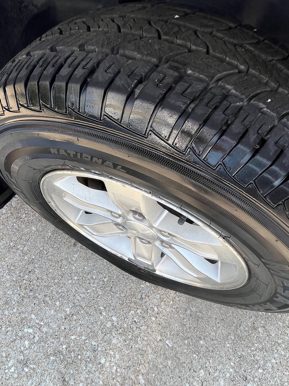 Used 2001 GMC Sierra 1500 2WD Regular Cab image 10