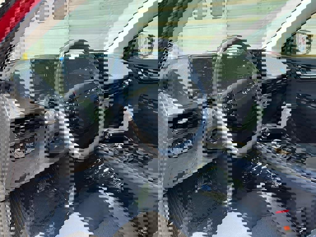 New 2025 Kia EV6 Light image 9