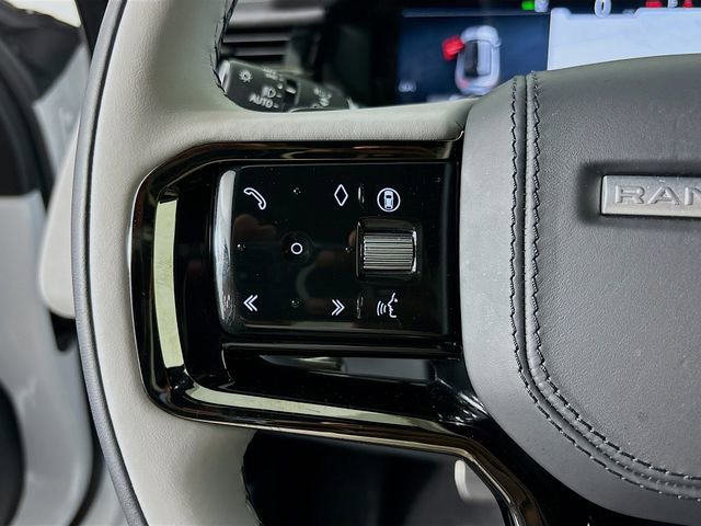 Used 2026 Land Rover Range Rover Velar Dynamic SE image 10