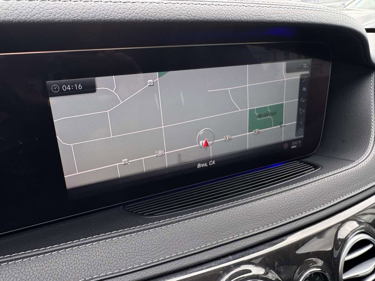 Used 2018 Mercedes-Benz S 450 Sedan image 26